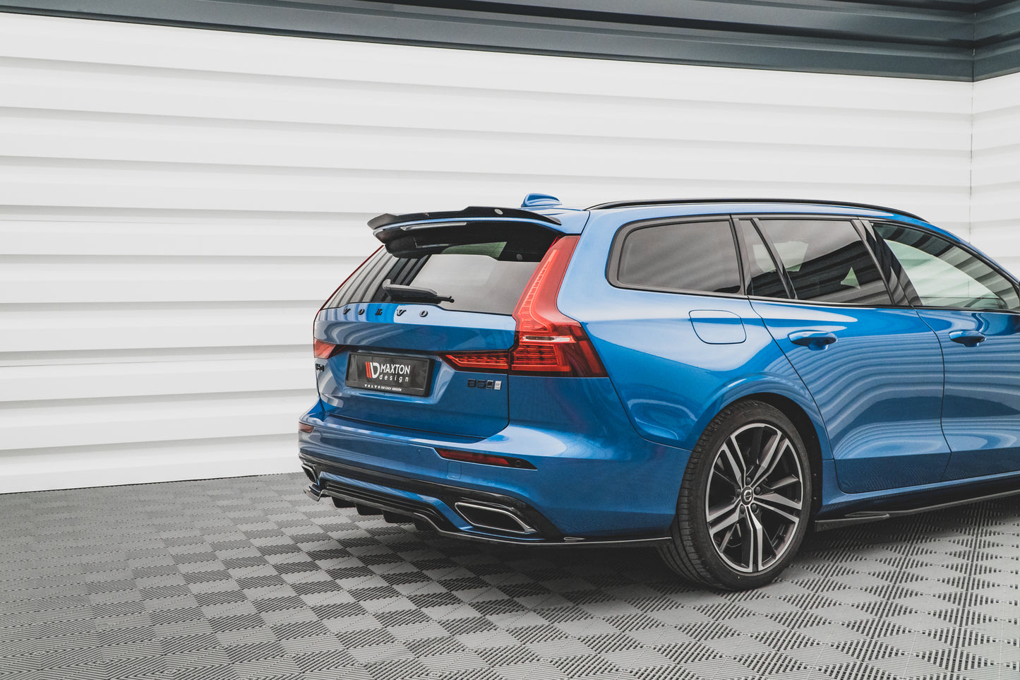 Spoiler Cap Volvo V60 R-Design Mk3