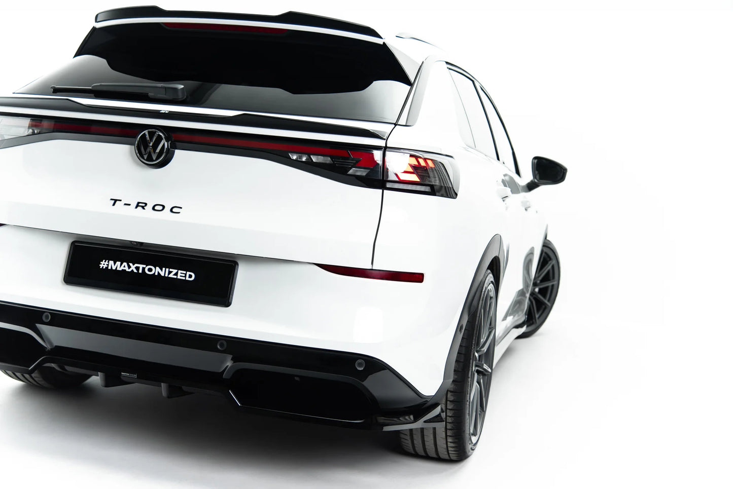 Arriere Splitter (avec une barre verticale) Volkswagen T-Roc R-Line Mk2