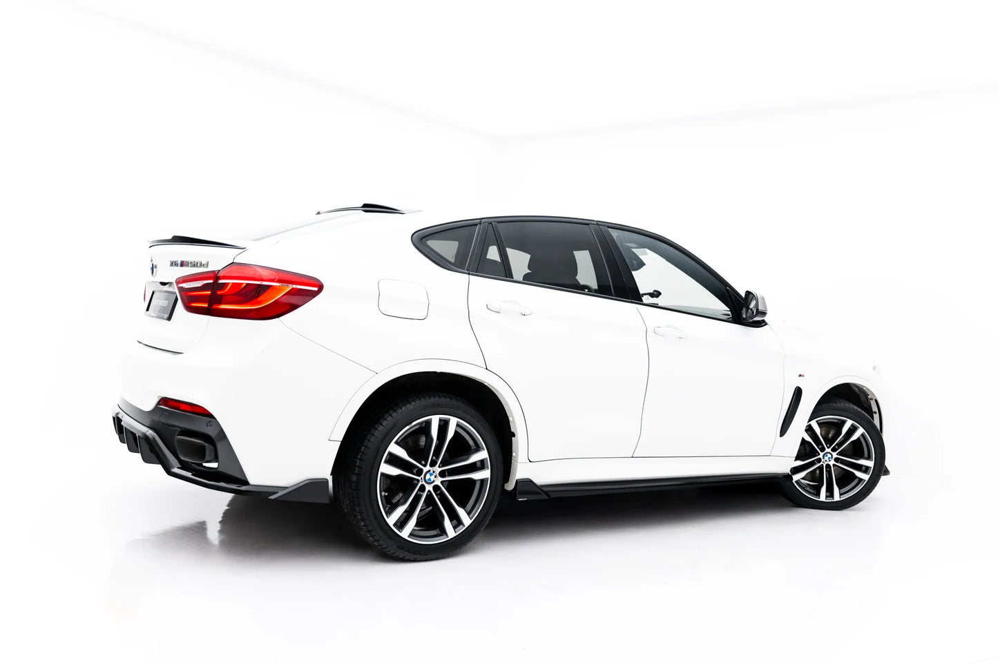 Zestaw Splitterów V.2 BMW X6 M-Pack F16