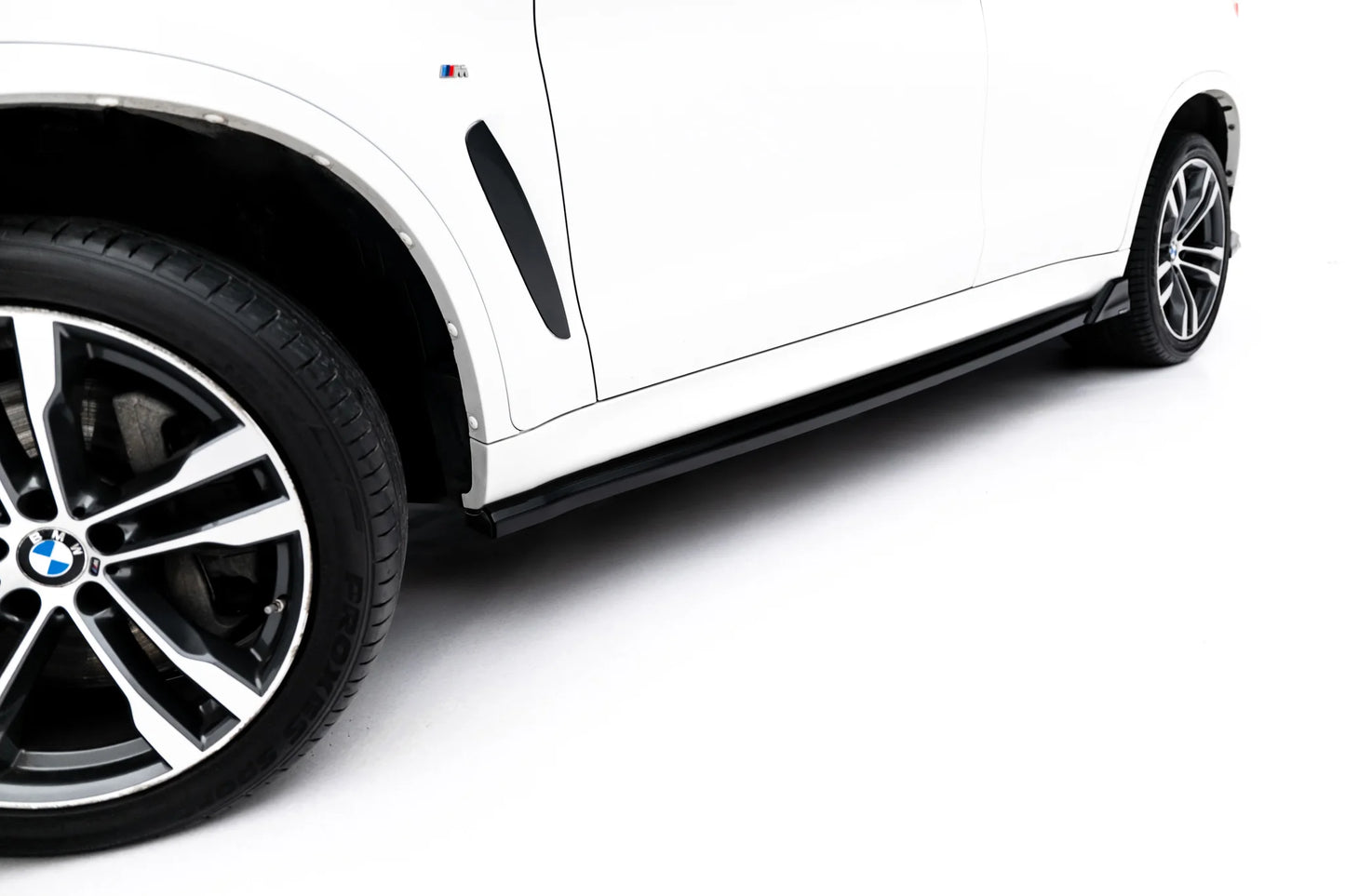 Side Skirts Diffusers V.2 BMW X6 M-Pack F16