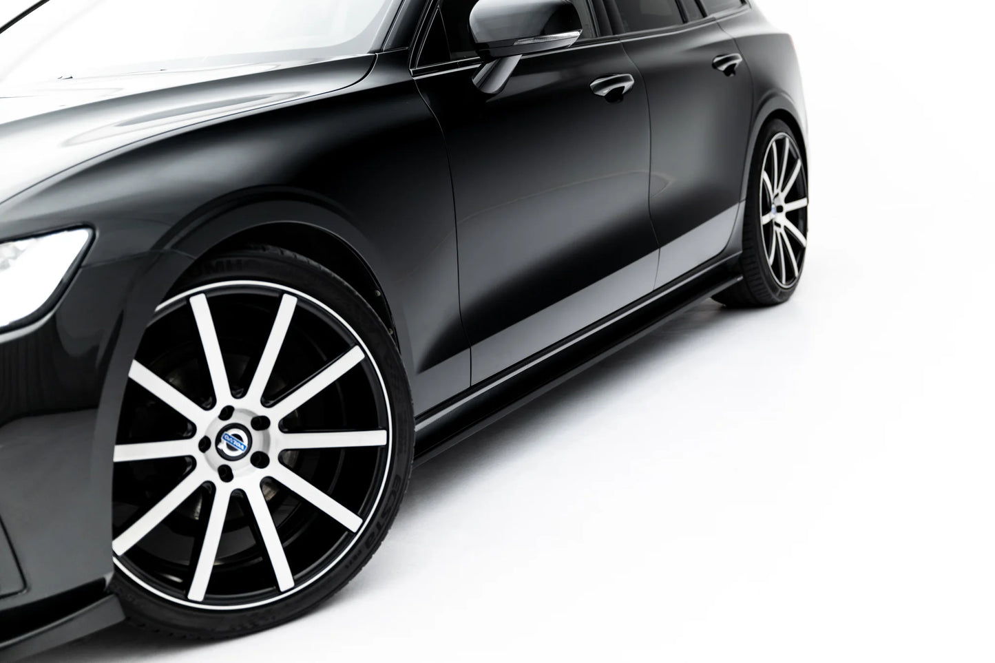 Zestaw Splitterów Volvo V60 R-Design Mk3