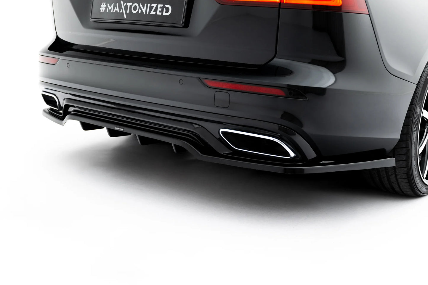 Rear Splitter (with vertical bars) Volvo S60/V60 R-Design Mk3