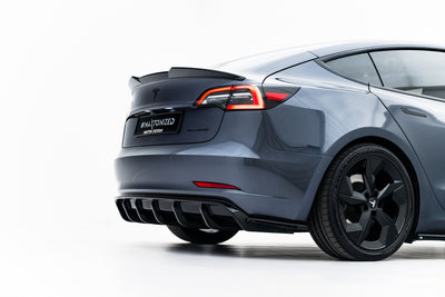 Rear Valance V.2 Tesla Model 3