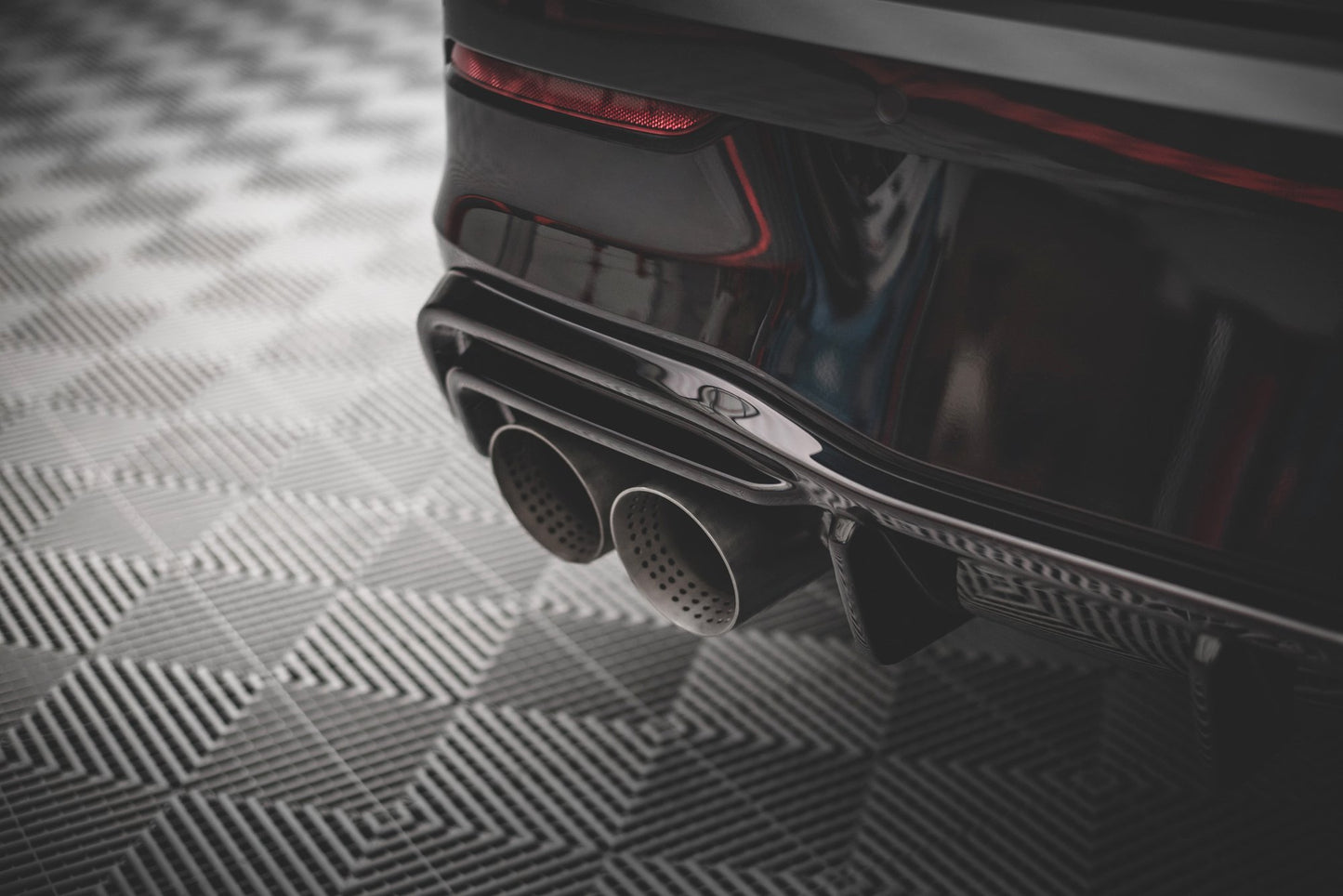 Rear Valance V.2 Volkswagen Golf R Hatchback Mk8