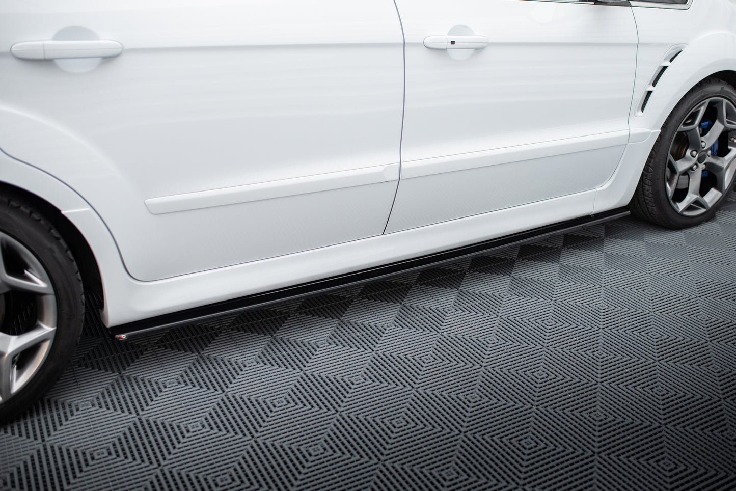 Side Skirts Diffusers Ford S-Max Titanium Mk1 Facelift