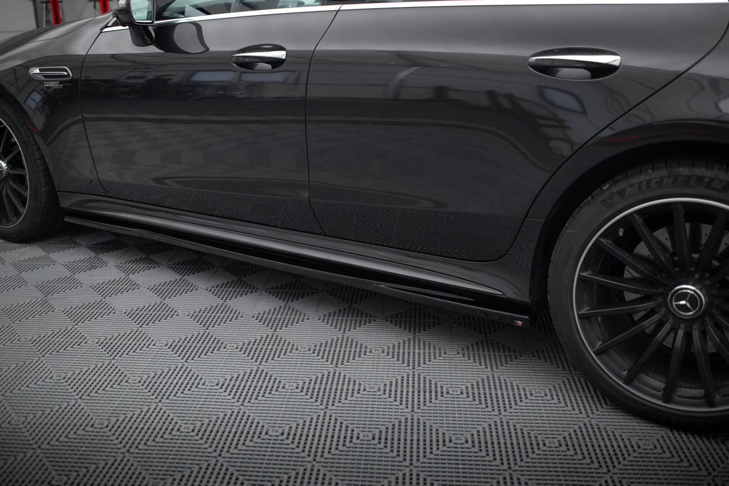 Side Skirts Diffusers Mercedes-AMG GT 53 4-Door Coupe X290