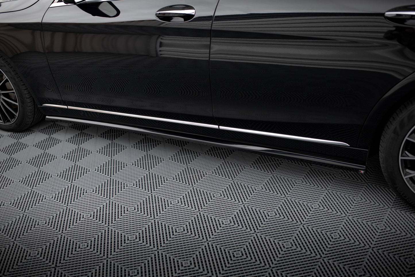 Side Skirts Diffusers Mercedes-Benz S W222