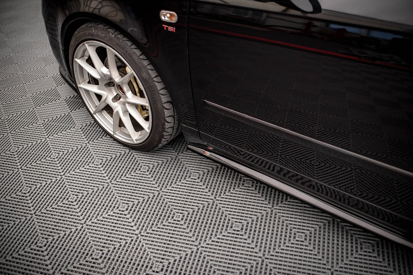 Side Skirts Diffusers Seat Exeo