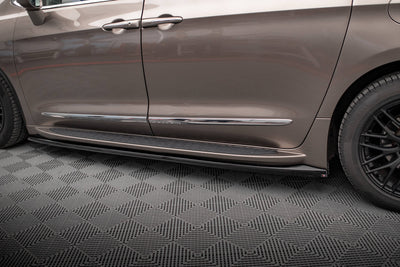 Side Skirts Diffusers V.1 Chrysler Pacifica Mk2