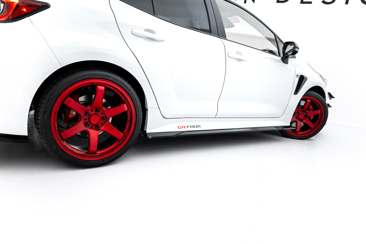 Side skirts Diffusers  V.1 Toyota GR Corolla Mk12