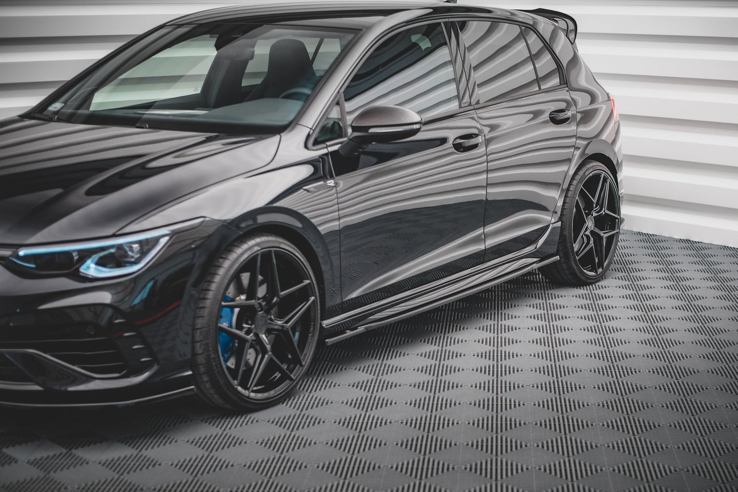 Side Skirts Diffusers V.1 Volkswagen Golf R Hatchback Mk8
