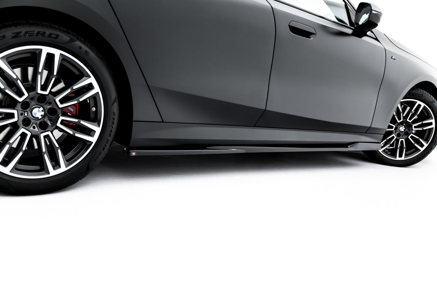 Side Skirts Diffusers V.2 BMW 5 M-Pack Sedan / Touring  G60 / G61