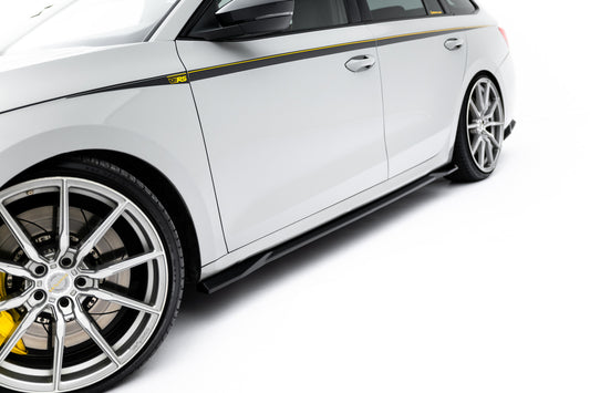 Side Skirts Diffusers V.3 Skoda Octavia RS Liftback / Combi Mk4 