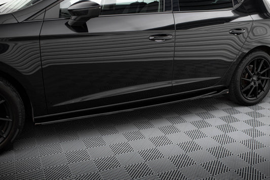 Side Skirts Diffusers V.4 Seat Leon Cupra / FR Mk3 FL
