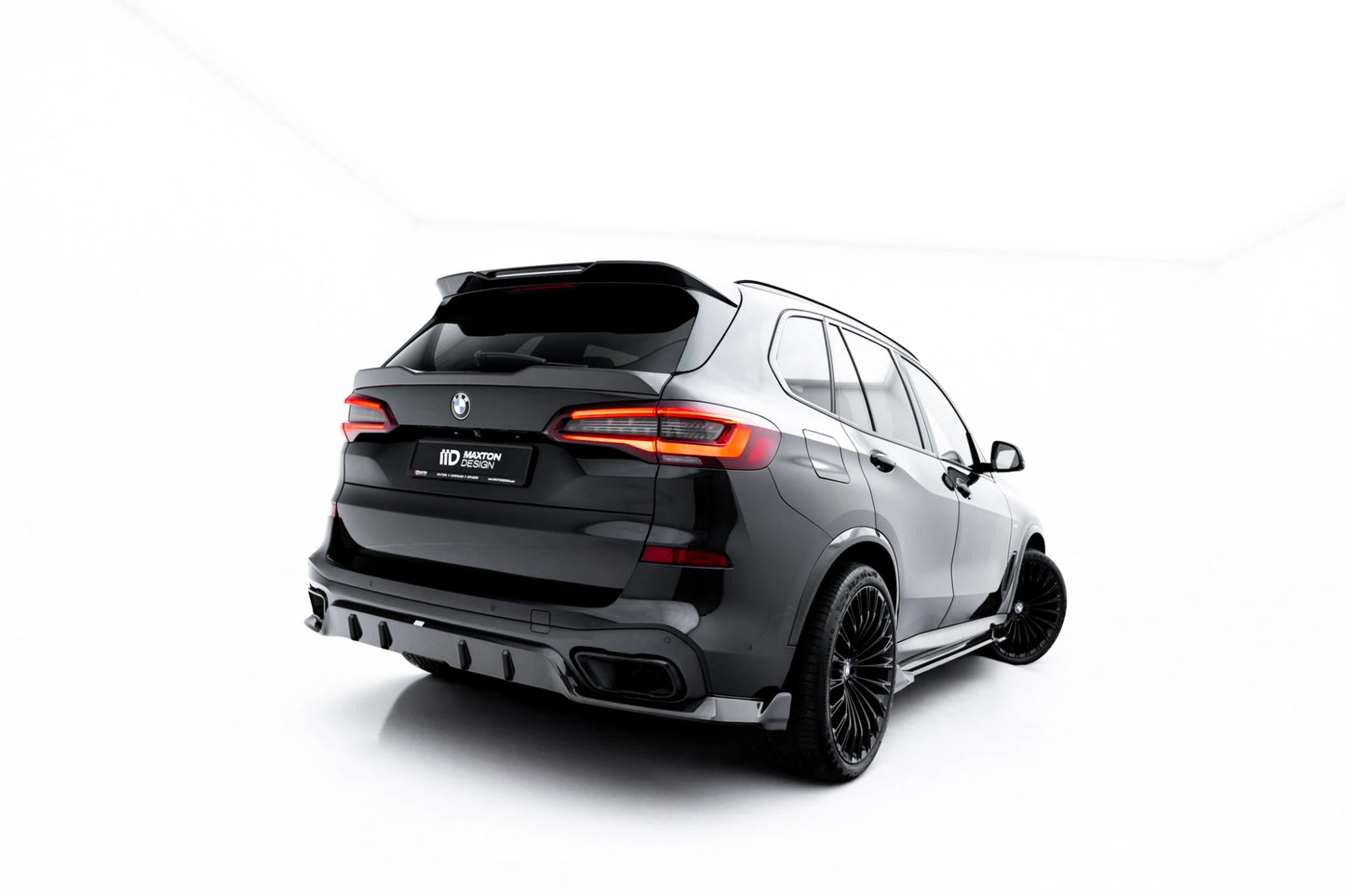 Set of Prepreg Carbon Fiber Splitters BMW X5 M-Pack G05 