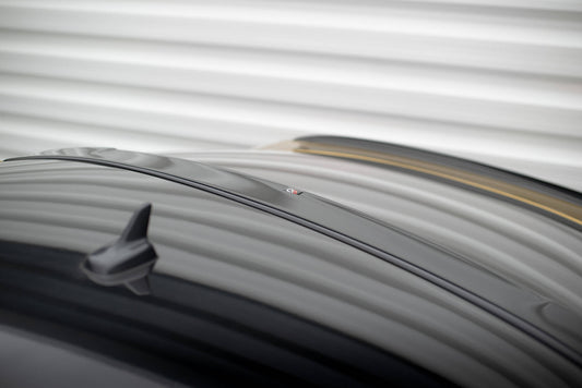 The extension of the rear window Volkswagen Arteon R-Line Sedan Mk1
