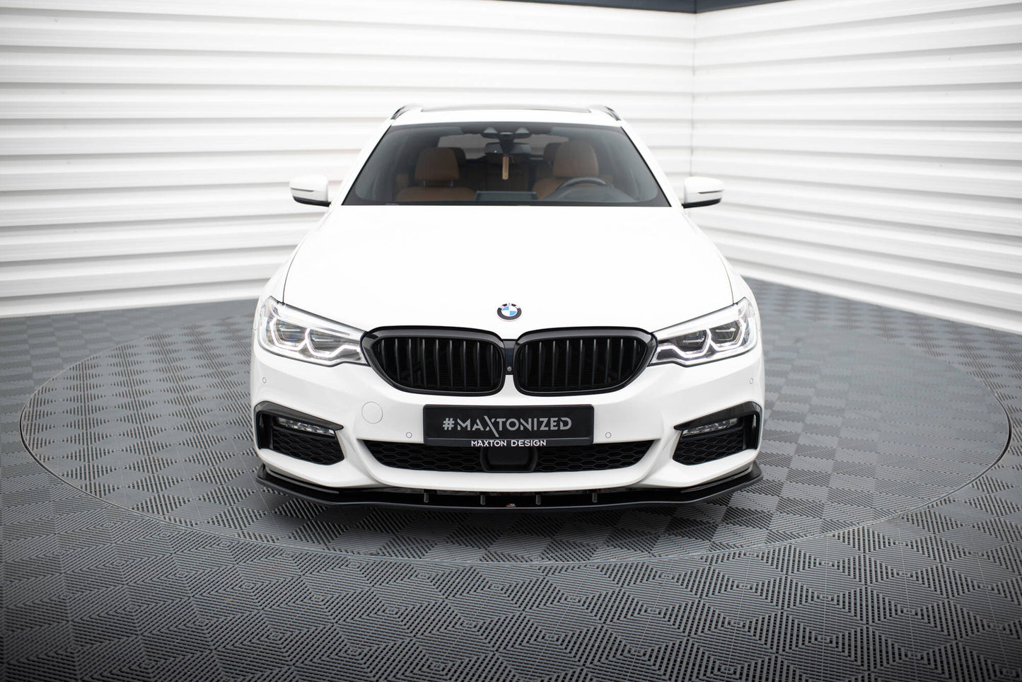Front Splitter V.1 for BMW 5 M-Pack / M550d / M550i G30/ G31 M-Pack