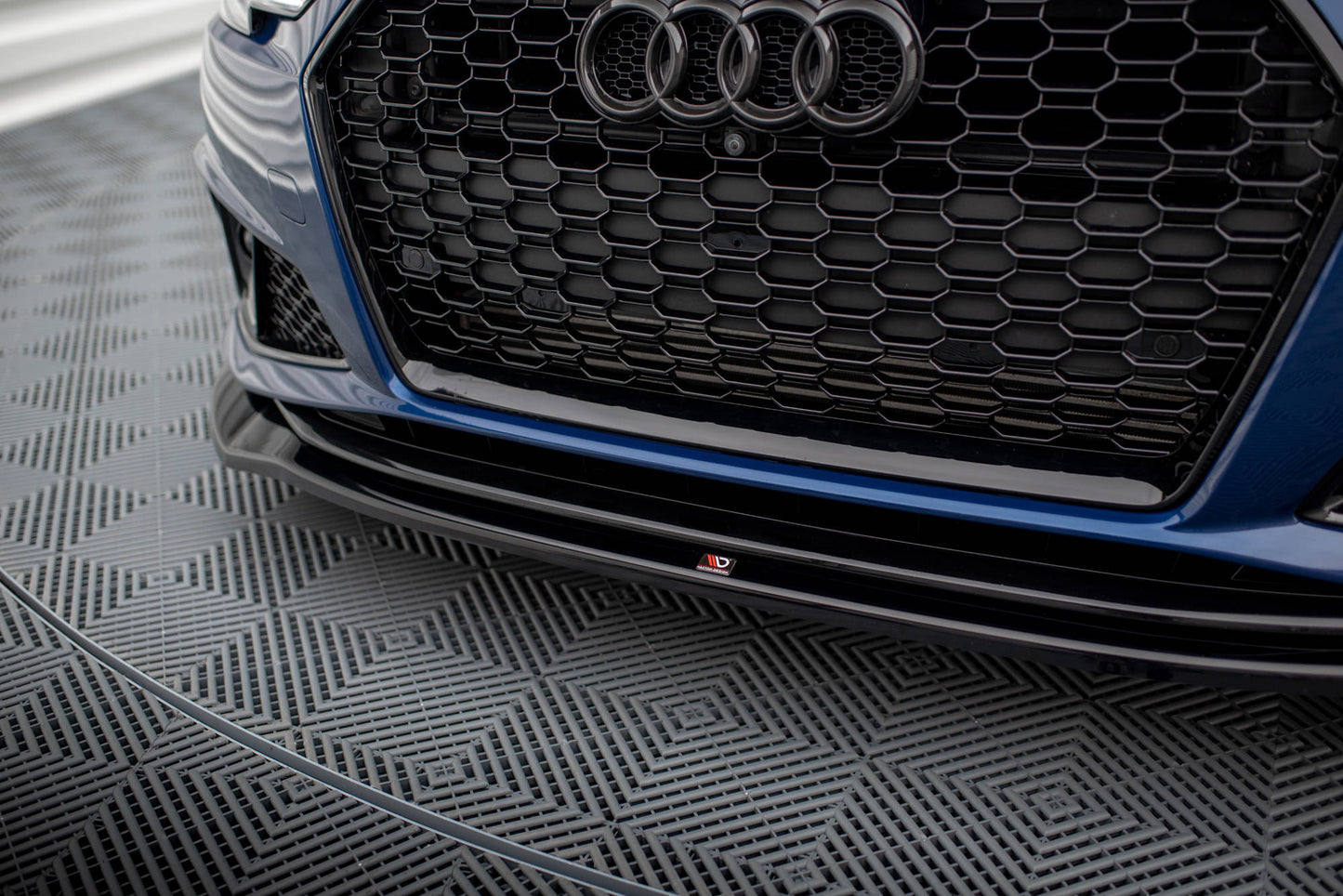 Front Splitter V.2 Audi A4 Competition B9 