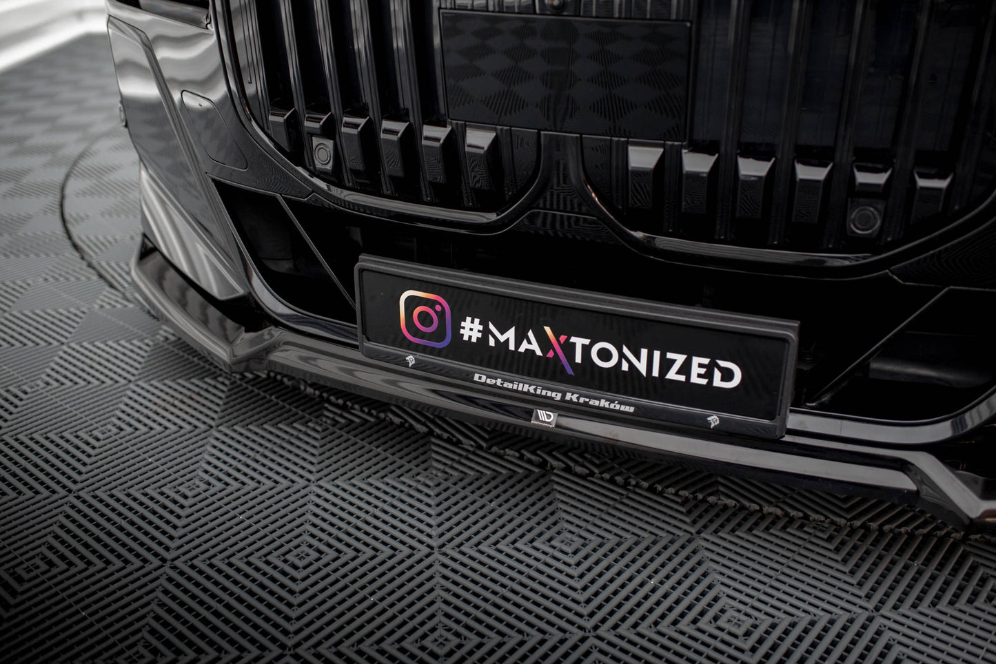 Front Splitter V.3 BMW 7 M-Pack / M760e / i7 M-Pack G70  