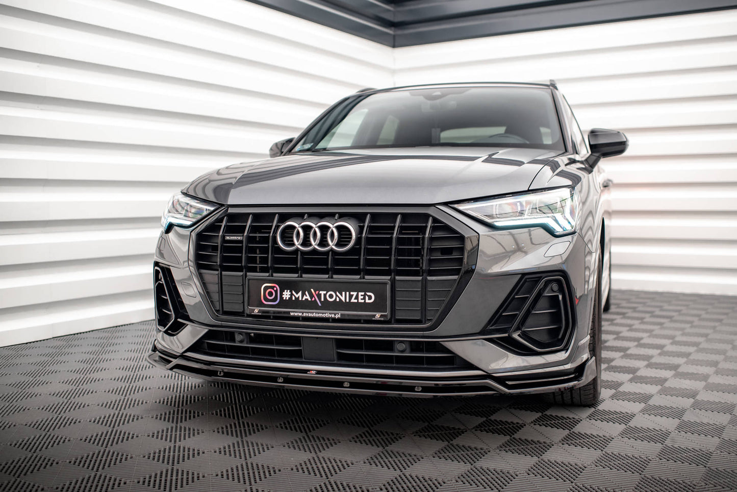 Front Splitter V.4 Audi Q3 Sportback / SUV S-Line F3