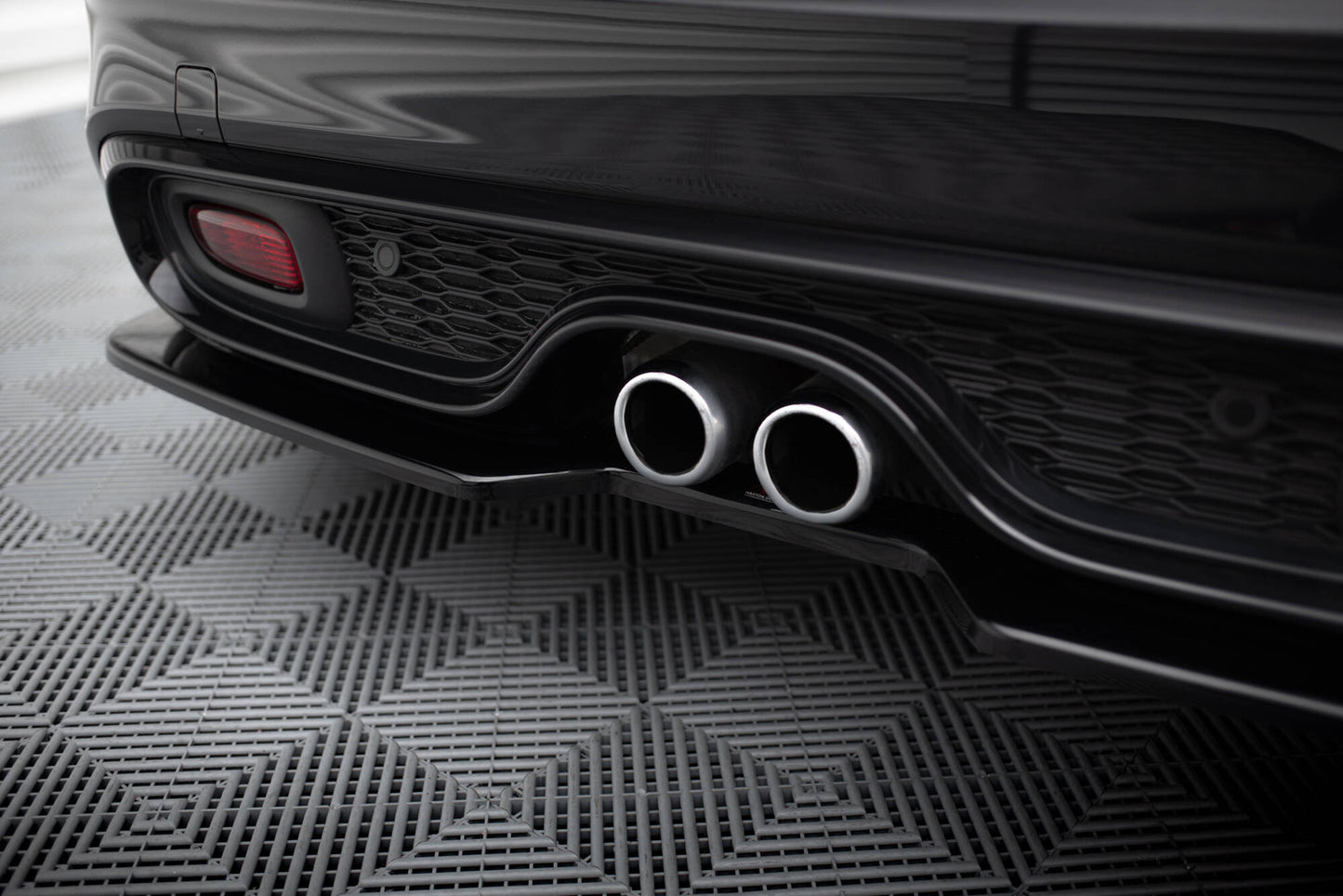 Rear Splitter Mini Cooper S F56 / F56 Facelift 