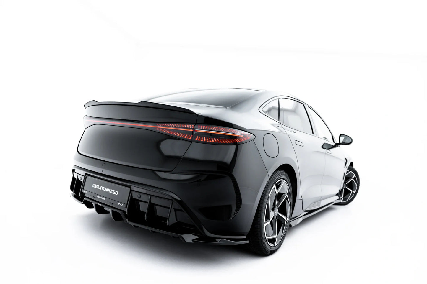 Rear Splitter (with vertical bars) BYD Seal Mk1
