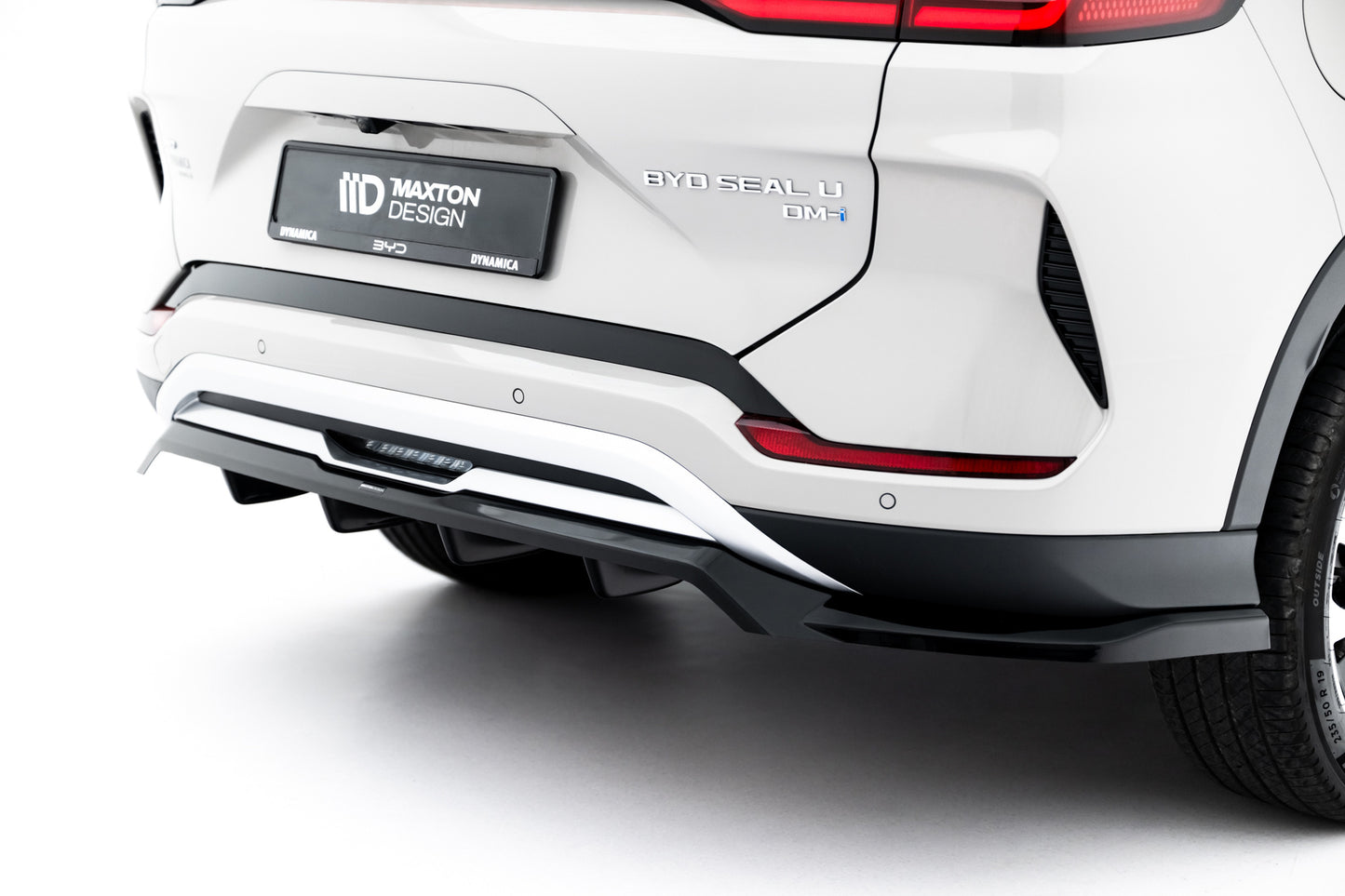 Rear Splitter (with vertical bars) BYD Seal U Mk1