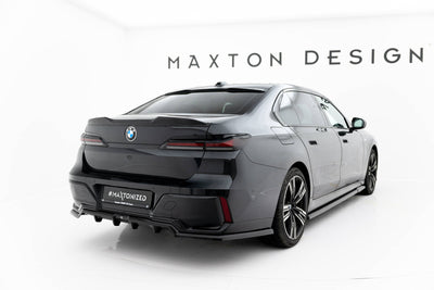 Rear Splitter (with vertical bars) V.1 BMW 7 M-Pack G70