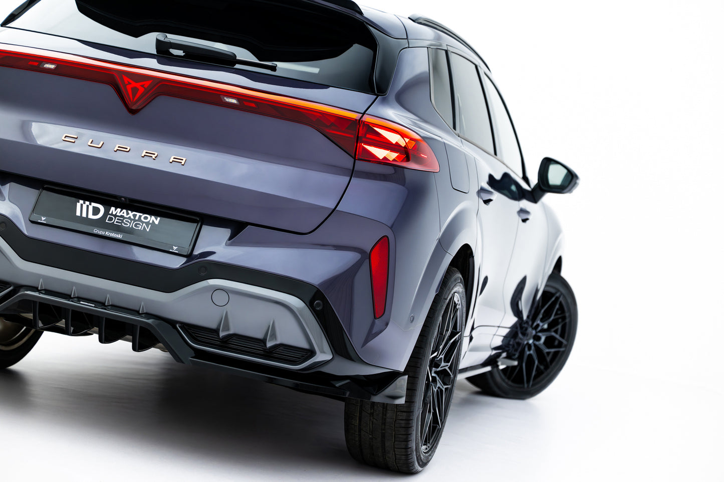 Rear Splitter (with vertical bars) V.1 Cupra Terramar Mk1