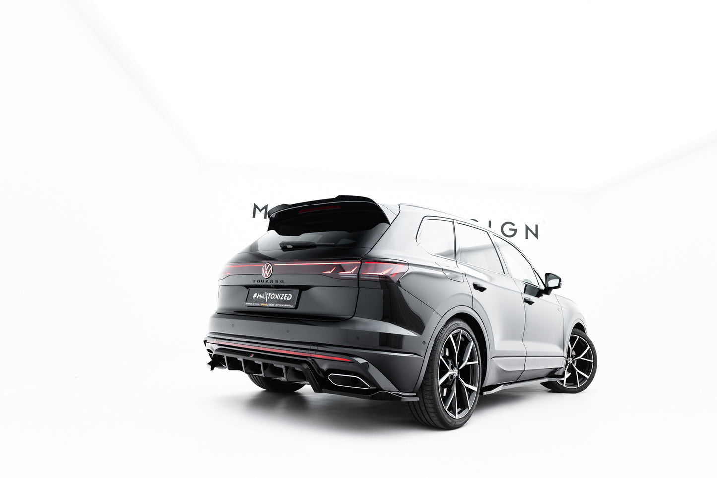 Rear Splitter (with vertical bars) Volkswagen Touareg R-Line Mk3 Facelift