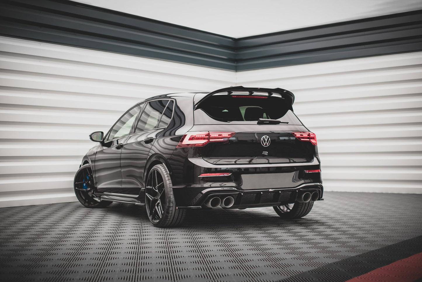 Rear Side Splitters V.4 for Volkswagen Golf R Hatchback Mk8