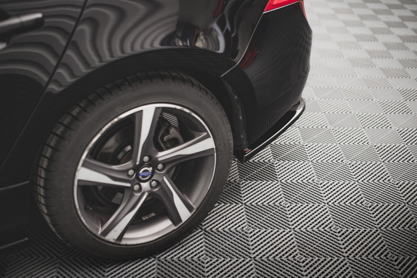 Rear Side Splitters Volvo S60 R-Design Mk2 Facelift