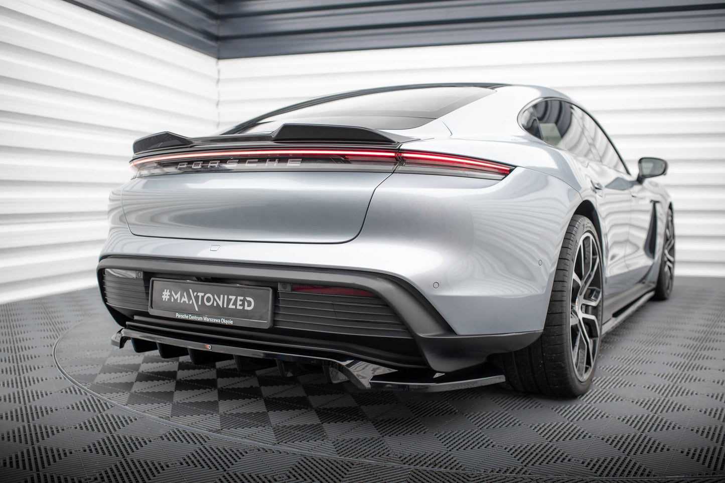 Spoiler Cap 3D Porsche Taycan / Taycan 4 / Taycan 4S / Taycan GTS Mk1 