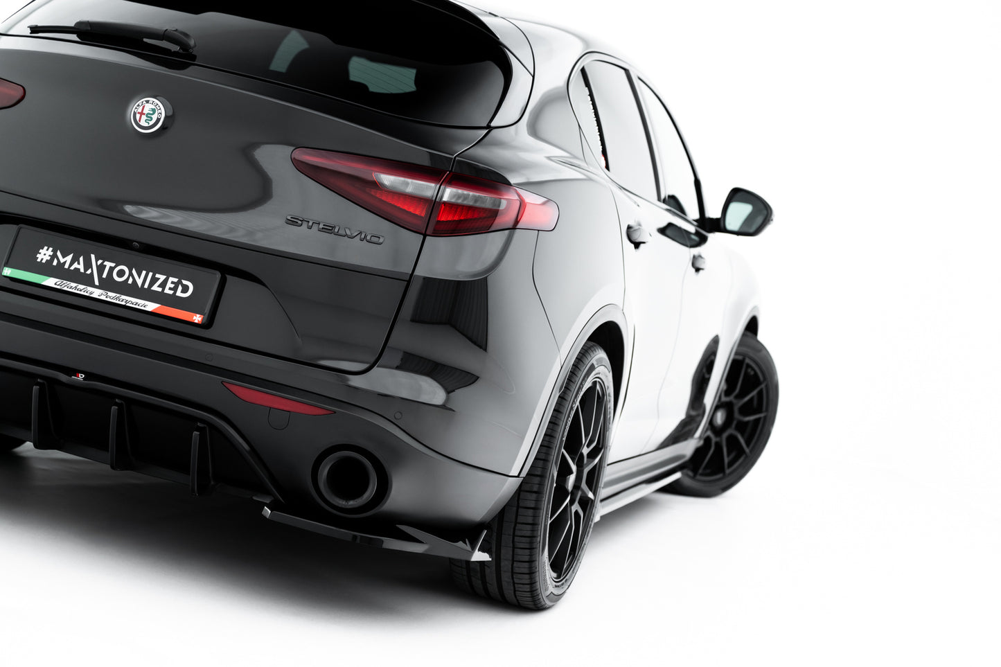 Set of Splitters Alfa Romeo Stelvio Mk1