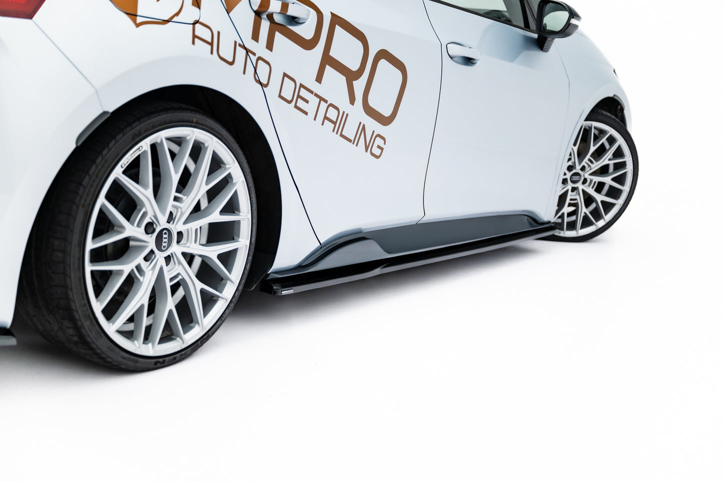 Set of Splitters Cupra Born Mk1