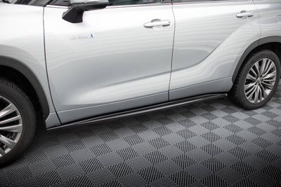 Set of Splitters V.1 Toyota Highlander Mk4