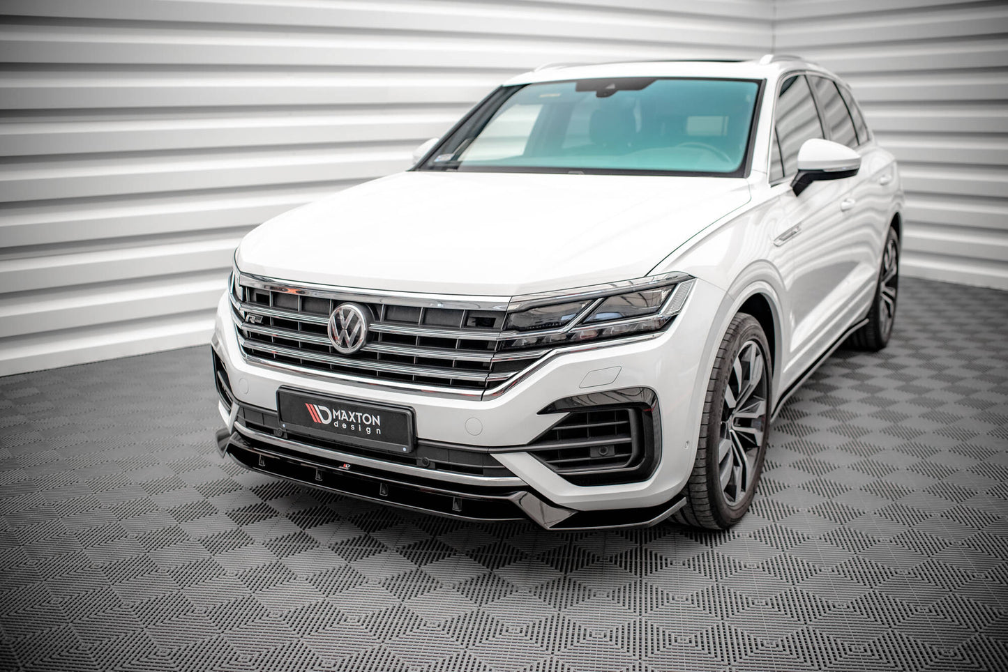 Set of Splitters Volkswagen Touareg R-Line Mk3